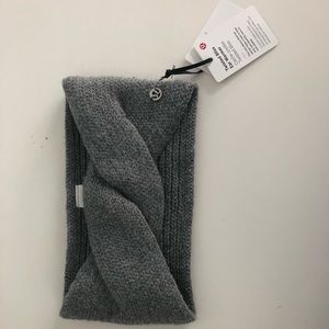Lululemon ear warmer